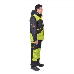 Дрессировочный костюм «Protective suit» черный со светло-зелеными вставками