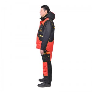Дрессировочный костюм «Protective suit» черно-красного цвета