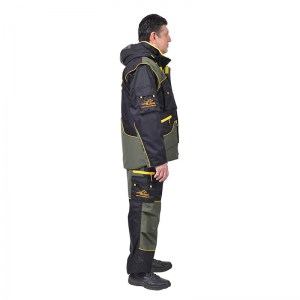 Дрессировочный костюм «Protective suit» черно-зеленого цвета